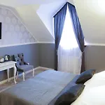 Bellis Hotell 3*