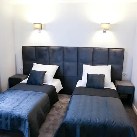 Bellis Hotel 3*
