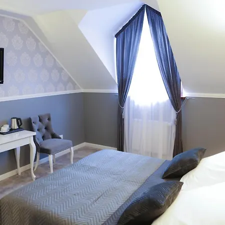 Bellis Hotel 3*